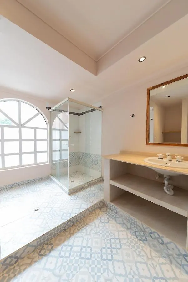 Casa Mosaiko Nutibara Laureles Hotel Medellin