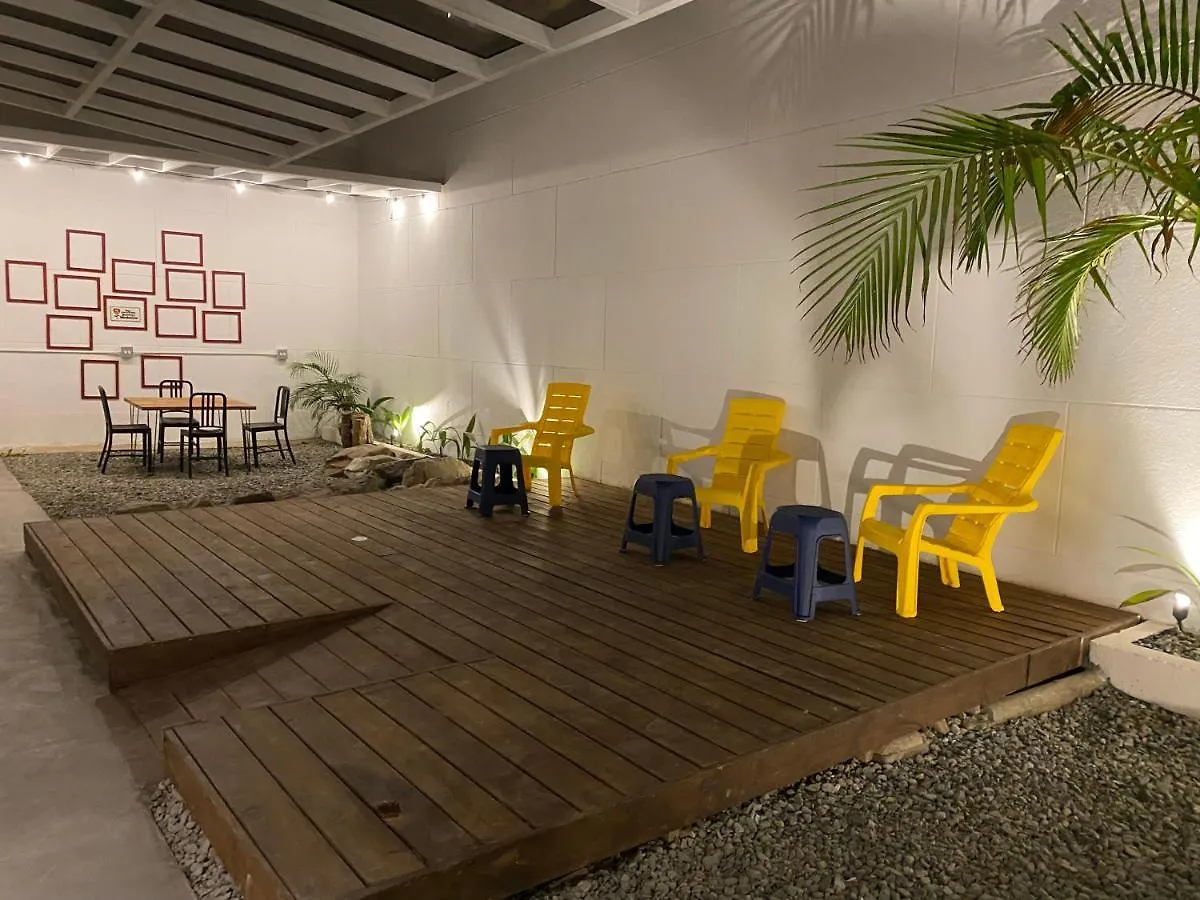 Casa Mosaiko Nutibara Laureles Hotel Medellín 0*,  Colombia