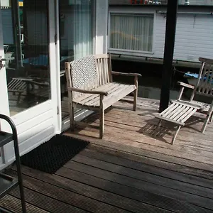 Houseboat Sooki Bed & Breakfast Amsterdam