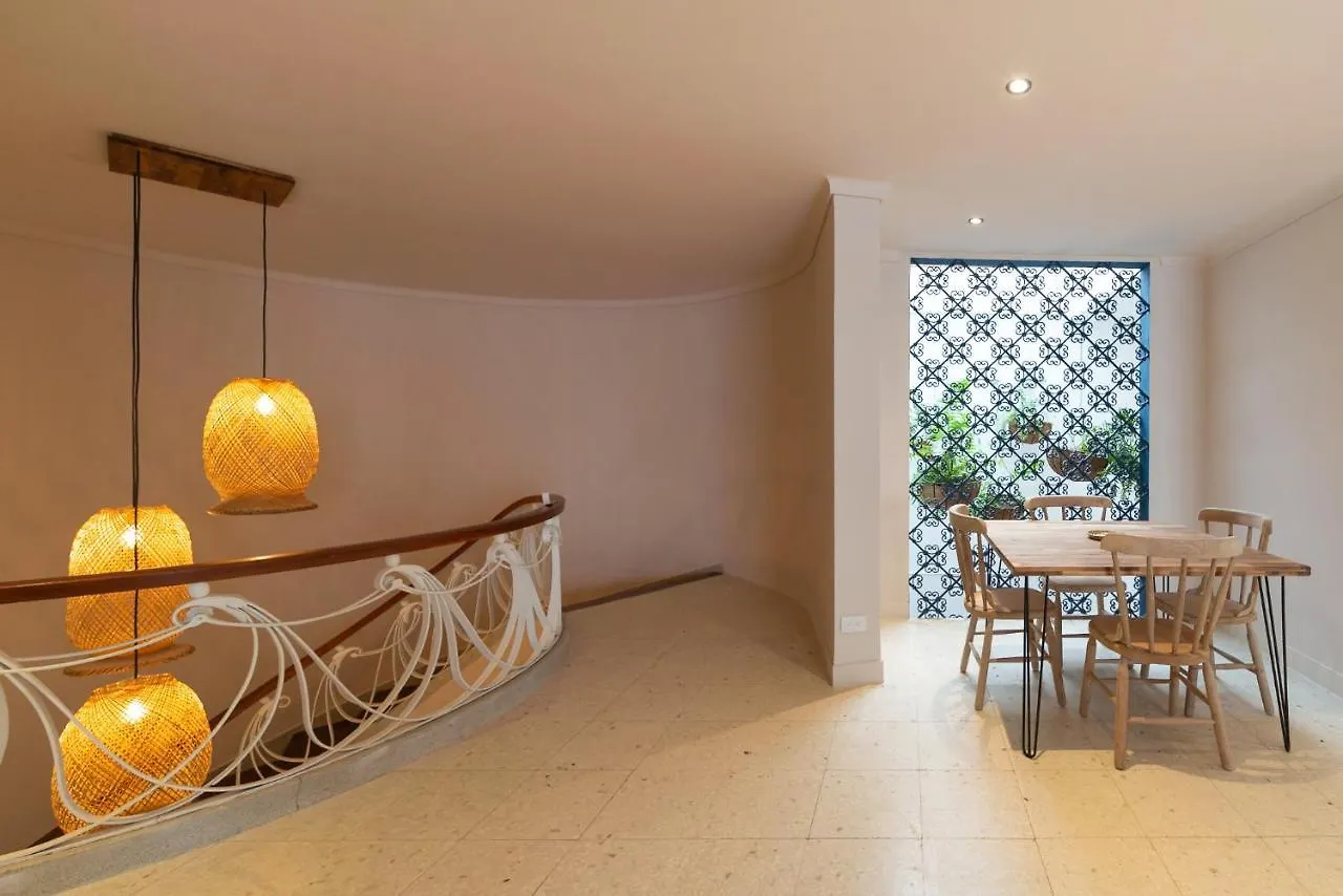 Casa Mosaiko Nutibara Laureles Hotel Medellin