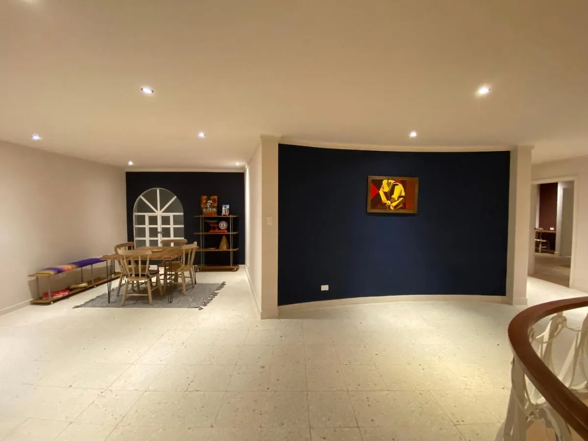Casa Mosaiko Nutibara Laureles Hotell Medellín 0*,