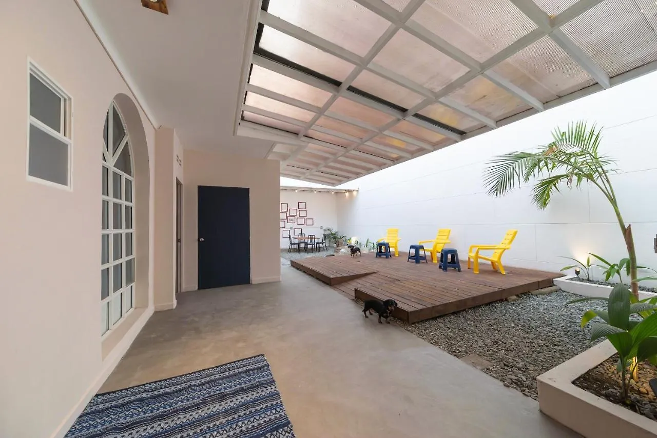 Casa Mosaiko Nutibara Laureles Hotell Medellín